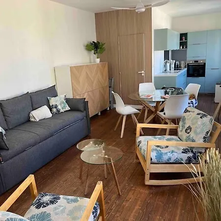 La Wim' Au Bord De L'eau